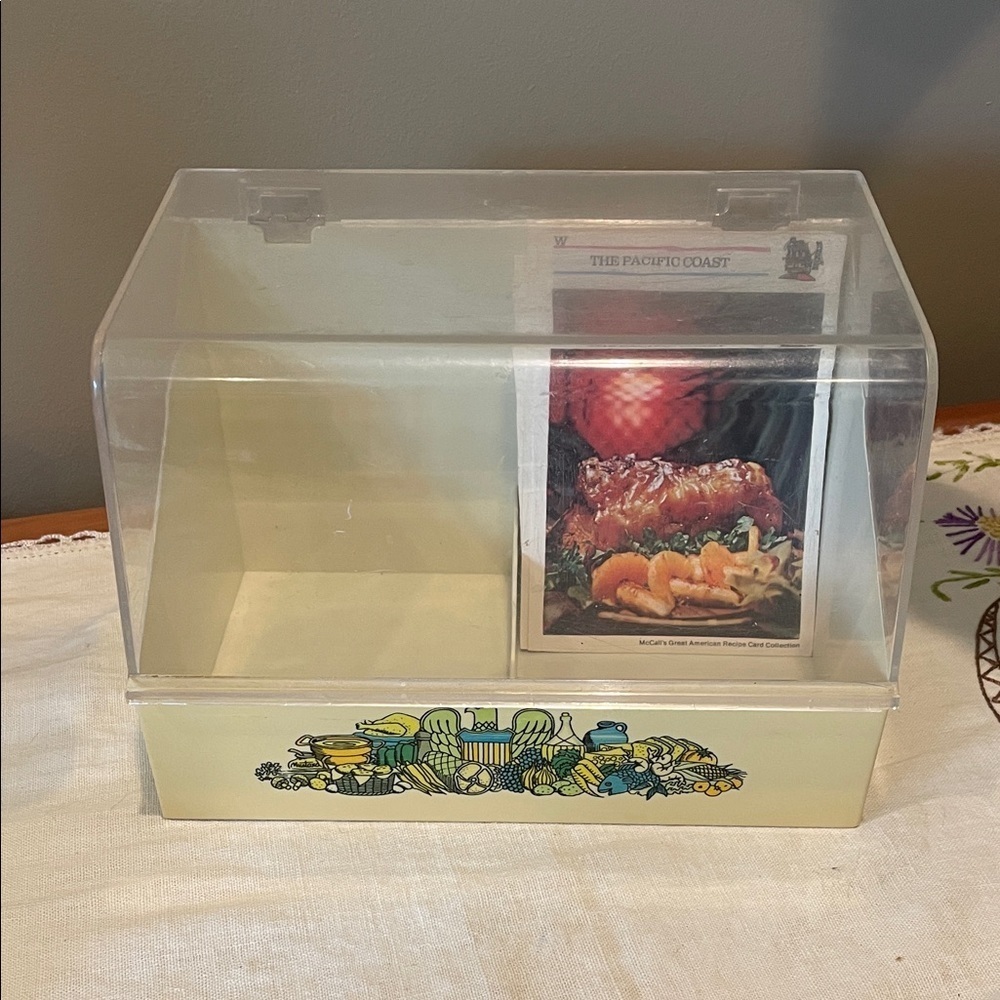 McCalls 1970’s great American recipe box